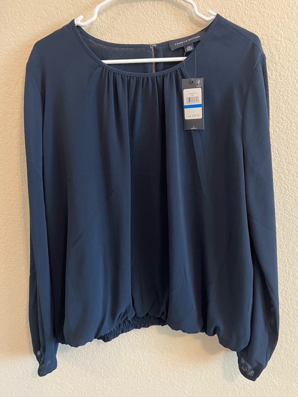 NWT Tommy Hilfiger Navy Long-Sleeve Bubble Hem Blouse